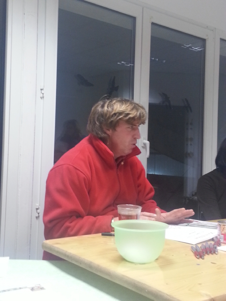 Uwe bei der Abschlussbesprechung